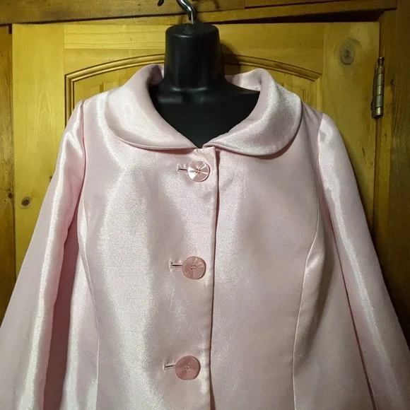 Kasper Light Pink Women's Blazer and Skirt Set - Picture 2 of 6